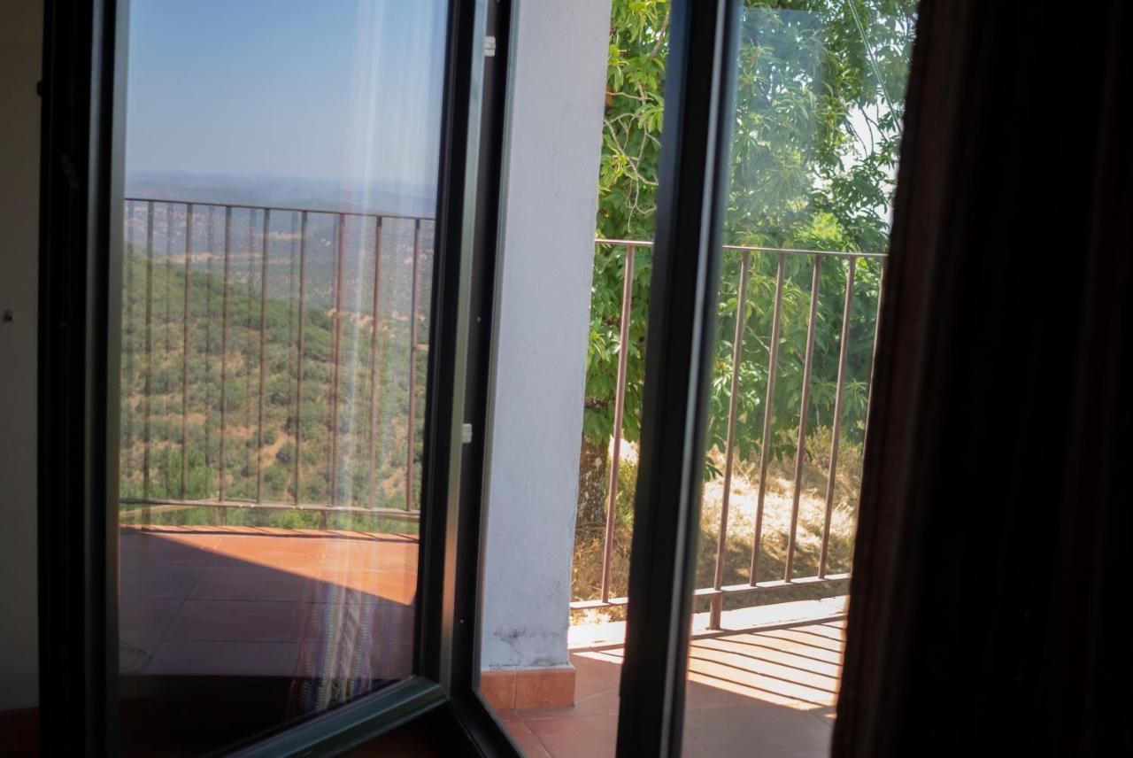 Alojamiento Rural Camino Beturia Cabeza la Vaca Esterno foto